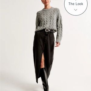 ABERCROMBIE & FITCH Women’s Cable Wedge Crew Sweater in Gray Sz L NEW WITH TAGS